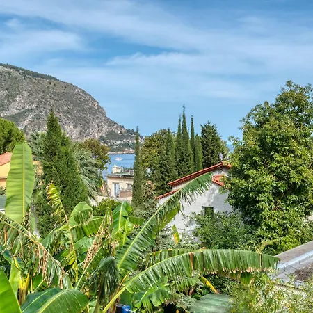 Villa Deluxe Graziella 200 M From The