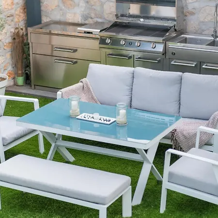 Deluxe Graziella 200 M From The Villa Eze