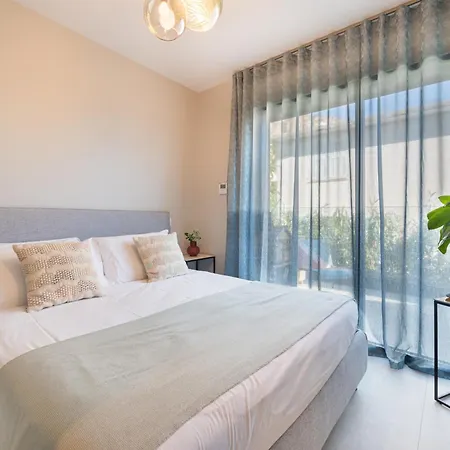 Deluxe Graziella 200 M From The *