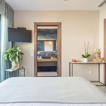 Deluxe Graziella 200 M From The