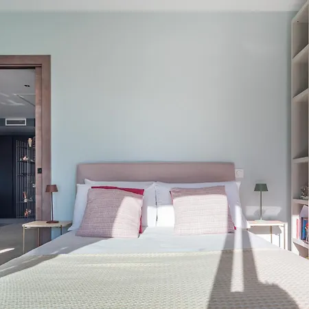 Deluxe Graziella 200 M From The * Èze