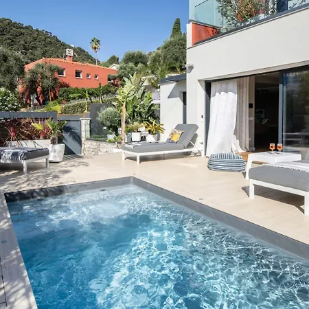 Deluxe Graziella 200 M From The Villa