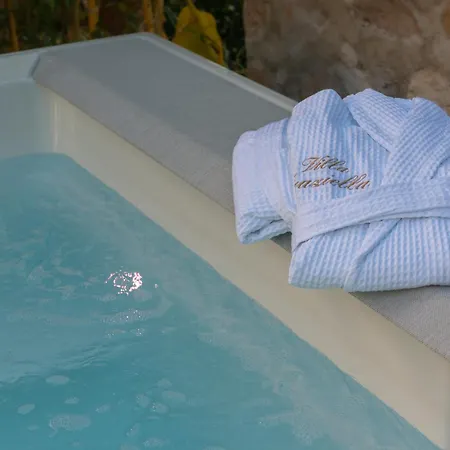Villa Deluxe Graziella 200 M From The
