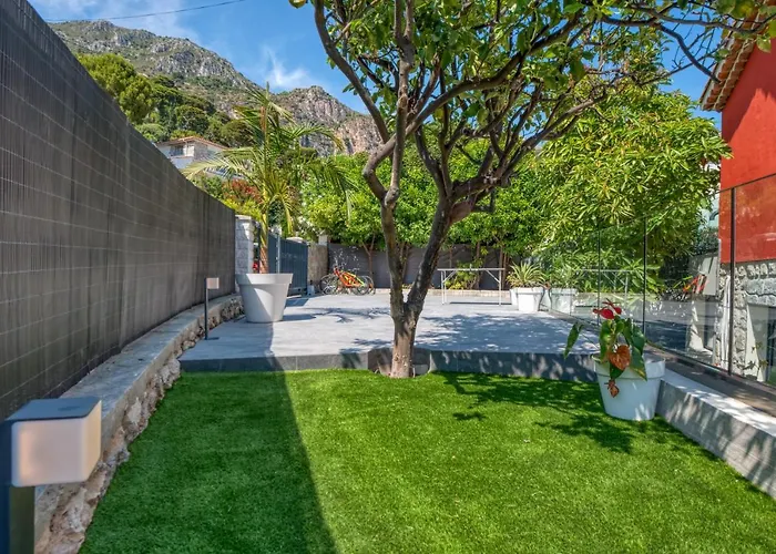 Villa Deluxe Graziella 200 M From The *