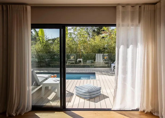 Deluxe Graziella 200 M From The Villa